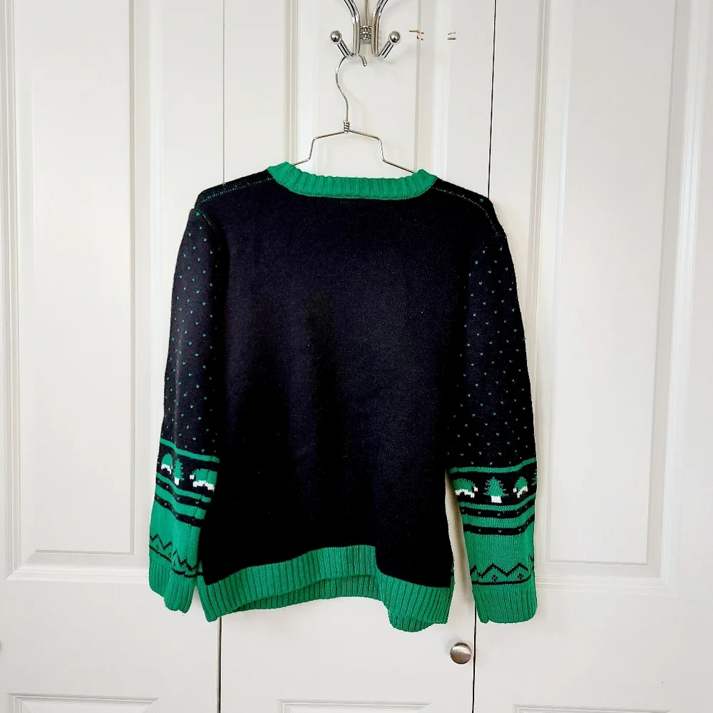 Holiday Time Black and Green Kids‎ Sweater